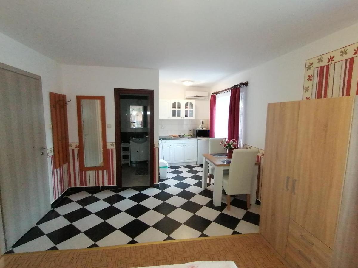 Magdalena Apartmanhaz Hévíz Dış mekan fotoğraf