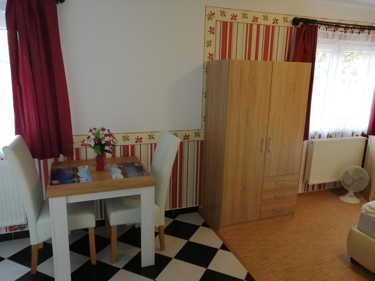 Magdalena Apartmanhaz Hévíz Dış mekan fotoğraf